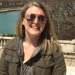 Meet your Posher, Taryn